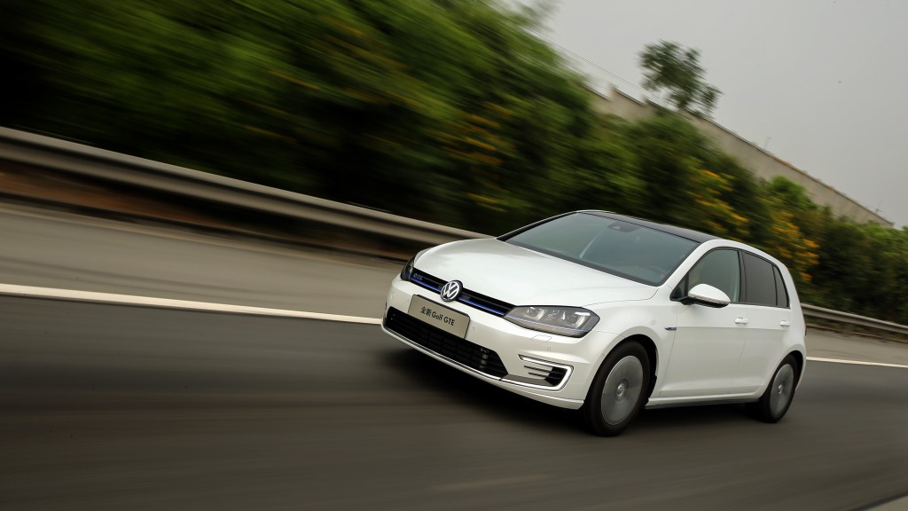 Ｒȫ̬ ڽȫGolf GTE