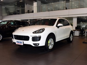 ʱ CayenneԴ 2016 Cayenne S E-Hybrid 3.0T