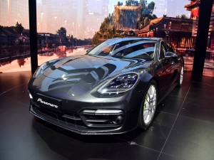 ʱ PanameraԴ 2017 Panamera Turbo S E-Hybrid ӳ 4.0T