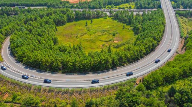 国内最强1.5T SUV诞生记“明日座驾”长安CS75 PLUS火爆来袭