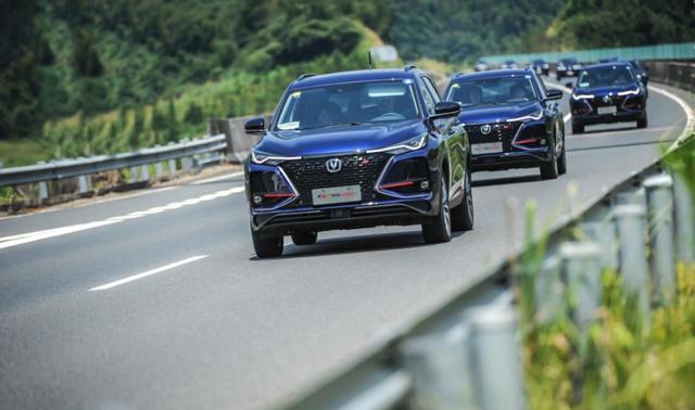 国内最强1.5T SUV诞生记“明日座驾”长安CS75 PLUS火爆来袭