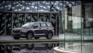 <b>ÿ����Ǯ�ȳ���ζ�ã�Խ�綩������ŷ��X7Խ������5000��ȳ����</b>