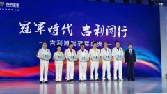 �������������Ӿ������Ů���ǵ��������