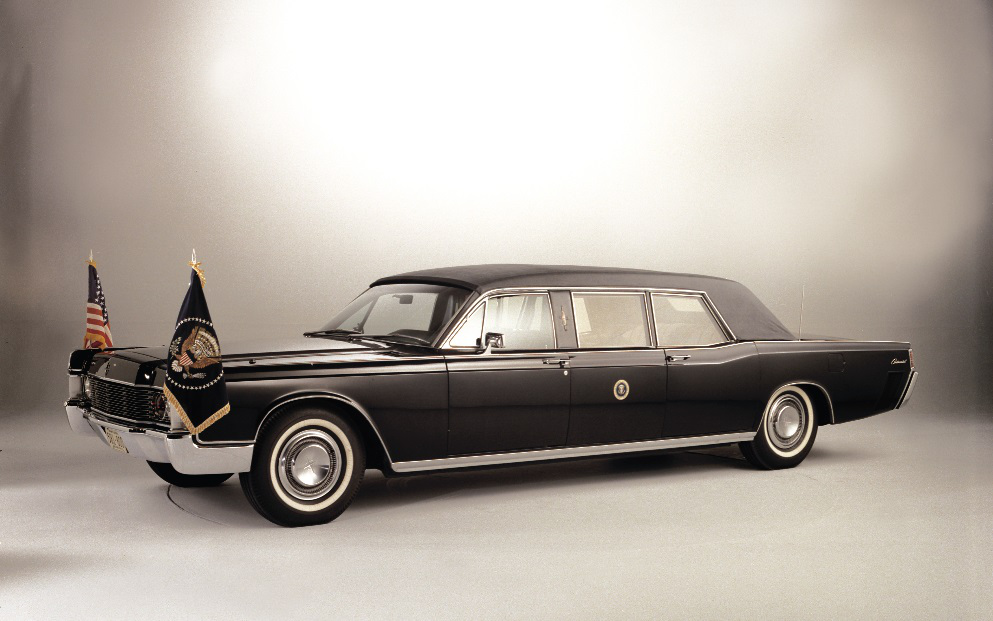 ͼƬΪ1968ÄêÁÖ¿Ï×Üͳ½Î³µ£¬ºÜÉÙÓÐÆ·ÅÆ¿ÉÒÔÏñÁÖ¿ÏÒ»Ñù¼ûÖ¤Ò»¸ö¹ú¼ÒµÄÀúÊ·ÆðÂä