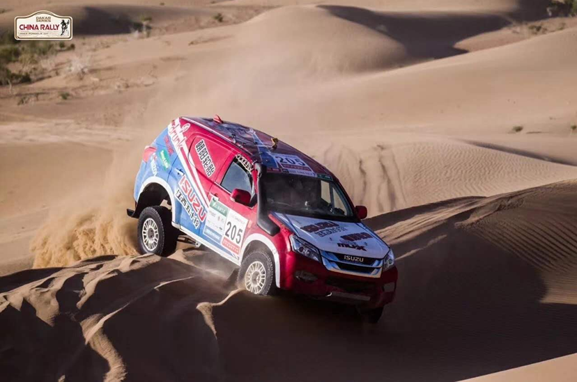 �۷�ʵ���������ߴ��棬������ʮ��ȼ��￦���й���˫�ڣ�