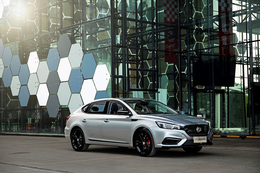 6秒破百的2019款名爵6国六b车型上市售9.68万元-14.98万元