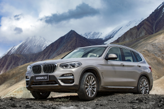BMW X3 xDrive25iʵ