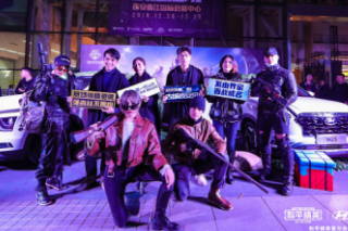 <b>�������ƴ������ھ��� ����ƽ��Ӣ������������</b>