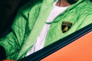 <b>��������������˾��Supreme�����Ƴ�2020����ϵ����Ʒ</b>