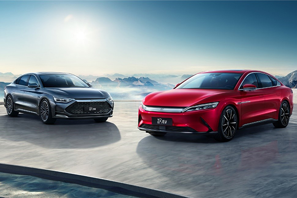 <b>���ǵϺ�ǿ�����𣬡��۸�������˹��Model 3������</b>