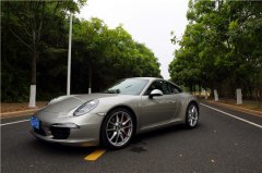 Լݱʱ911 Carrera S Ĵ